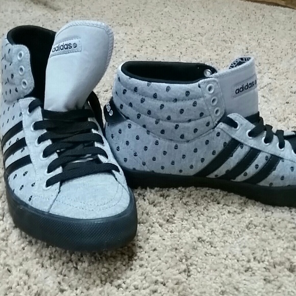 adidas skull shoes