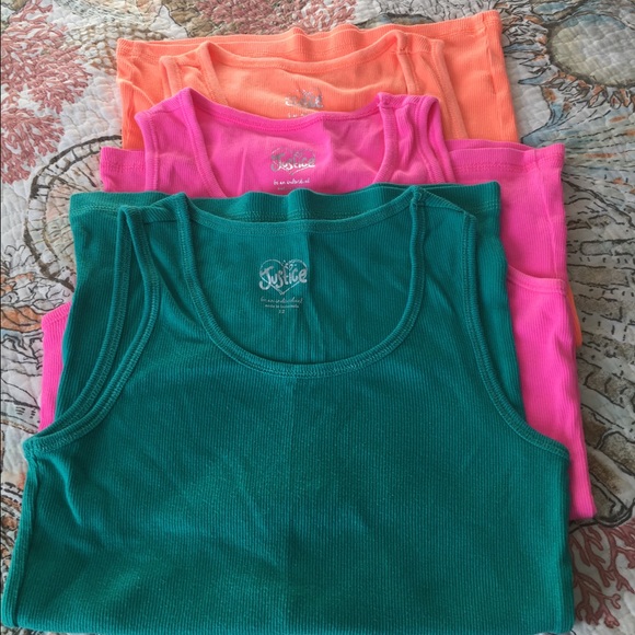 JusticE tankS ☀️