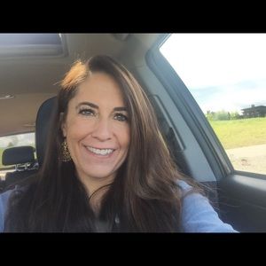 Meet your Posher, Nikki