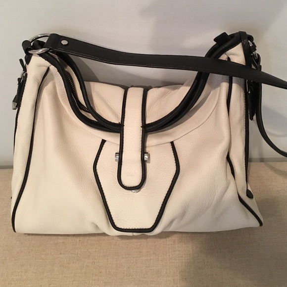 NWOT Perlina purse