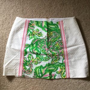 Adorable Lilly Pulitzer skirt