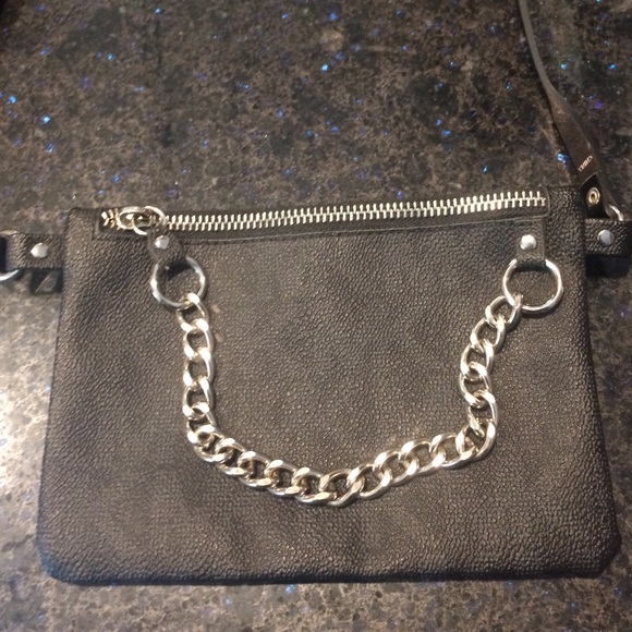 Authentic Michael Kors Fannypack