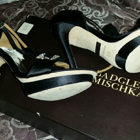 Badgley Mischka Heels - Picture 3 of 4