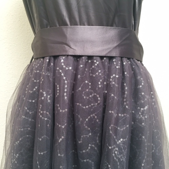 Grey Boutique Fit and Flare Dress with Sequins - Picture 3 of 5