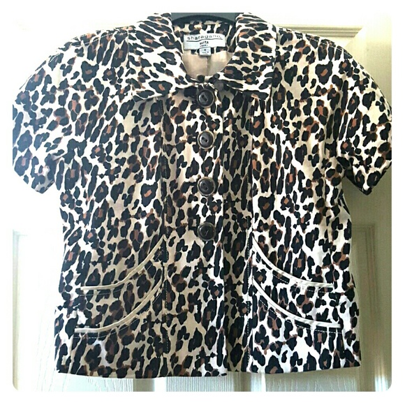 Short sleeve businesses blazer