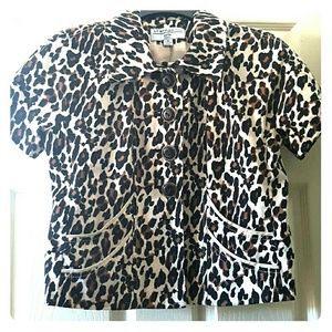 Short sleeve businesses blazer