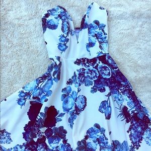 Perfect blue and white dress