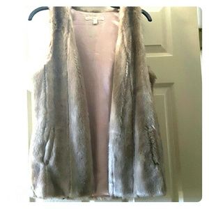 Fur vest