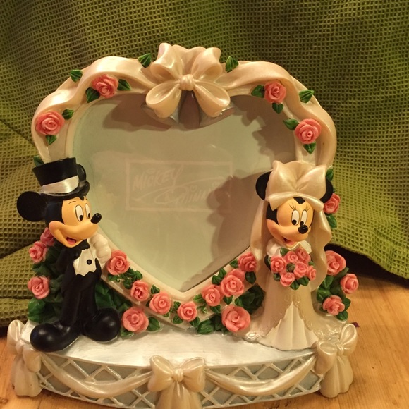 Mickey &Minnie frame