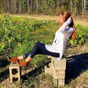 Meet your Posher, Hope