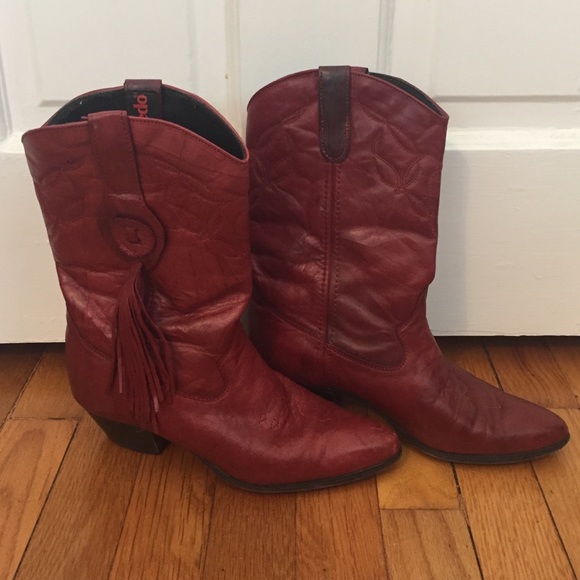 Laredo red leather cowboy boots