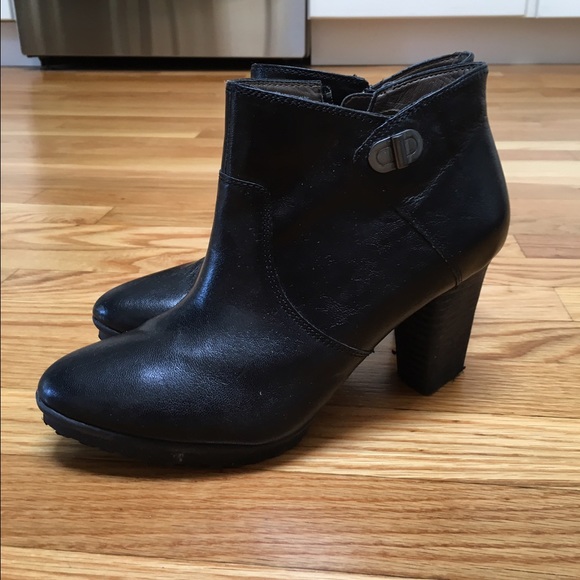 Cute Leather Booties - image 2