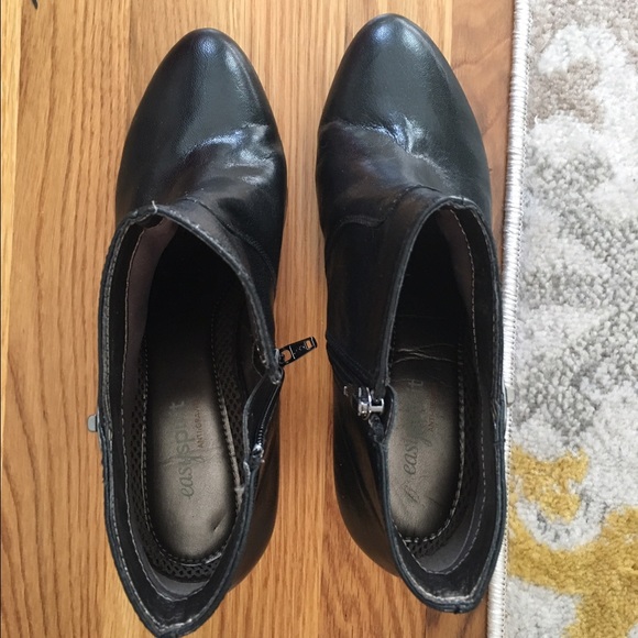 Cute Leather Booties - image 4