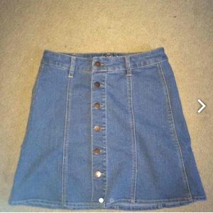 Denim high waisted skirt
