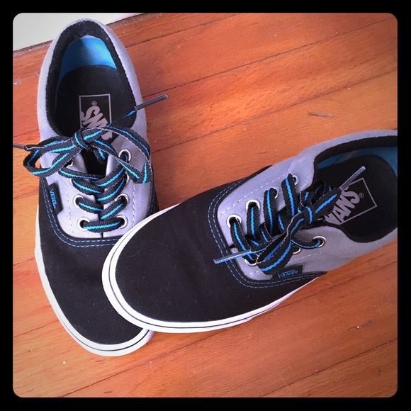 Vans Off the Wall black gray & blue shoes