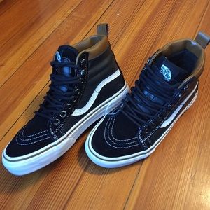 Sk8-Hi MTE weatherized Vans