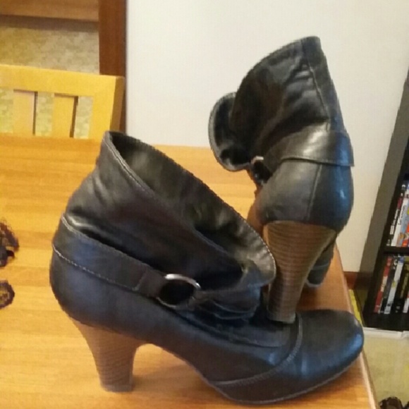 Steve Madden booties