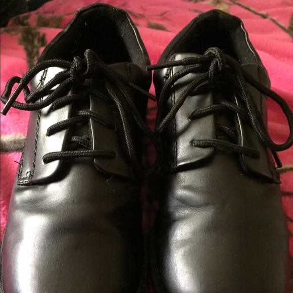 🎰SALE🎰Boys SZ 5 MD Sonoma Life Style Dress Shoes - Picture 2 of 4