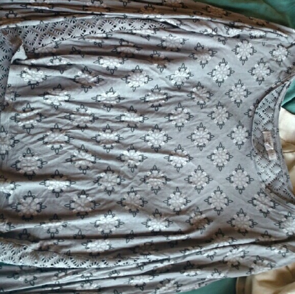 Aeropostal Long Sleeve Crop Shirt