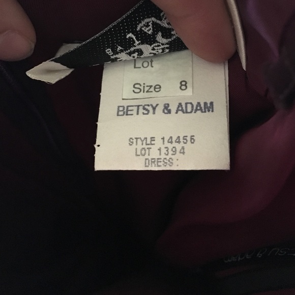 Formal dress - Picture 4 of 4