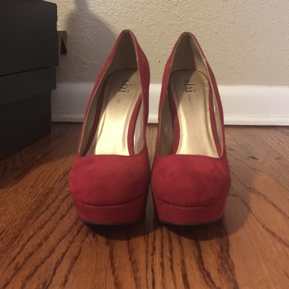 Red shi heels