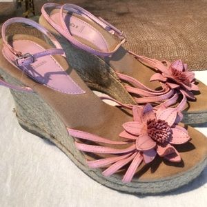 Pink Strappy Flower Espadrilles 🌸