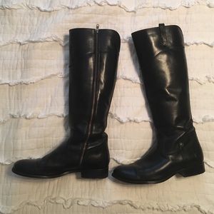 FRYE Melissa Button