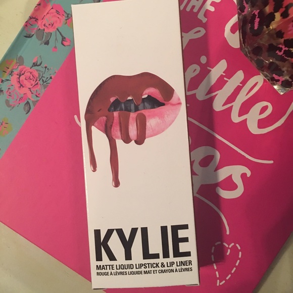 Dolce K lip kit