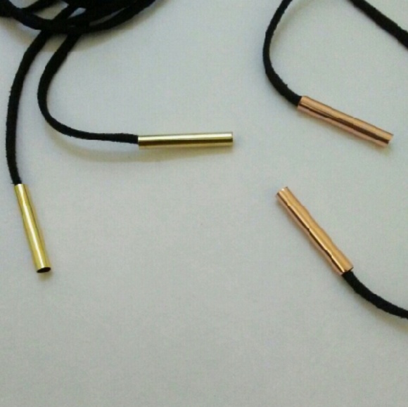 LAST ONE SALE! Long Wrap Black Suede Choker Gold - Picture 4 of 4