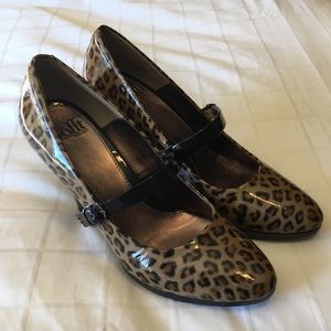 Rowr! Patent leather leopard Sofft Mary Janes