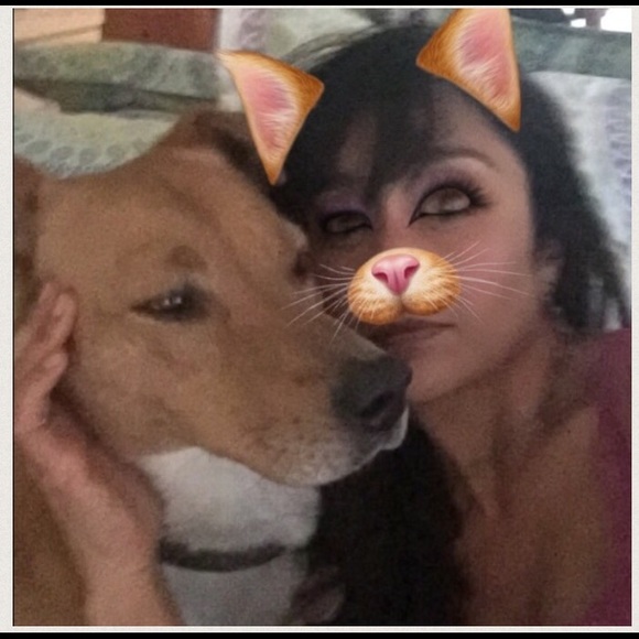 Meet your Posher, Michelle - Picture 2 of 3