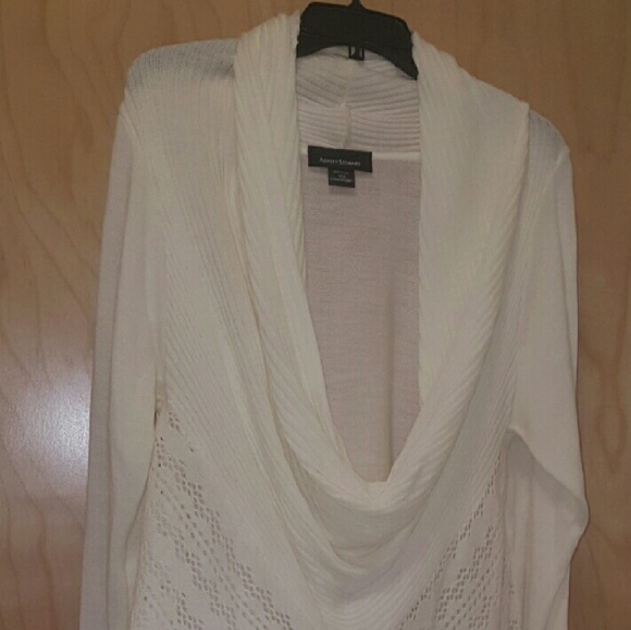 Beautiful Hi-Low Sweater