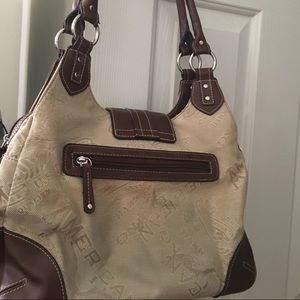 Beautiful American Living Hand Purse