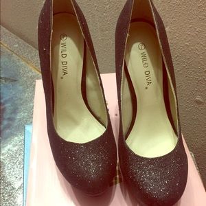 Brand new Black glittery size 7 heels .. comfy