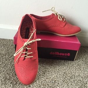Dollhouse saddle oxfords