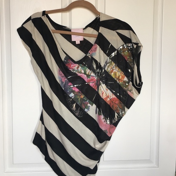Romeo & Juliet couture asymmetrical top