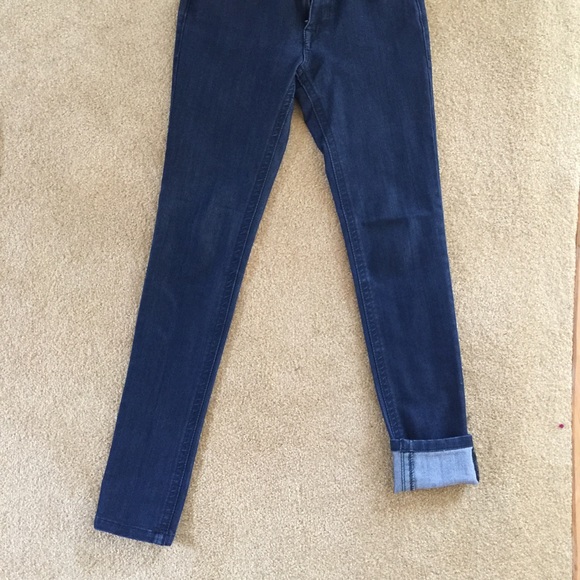 Women's jeans