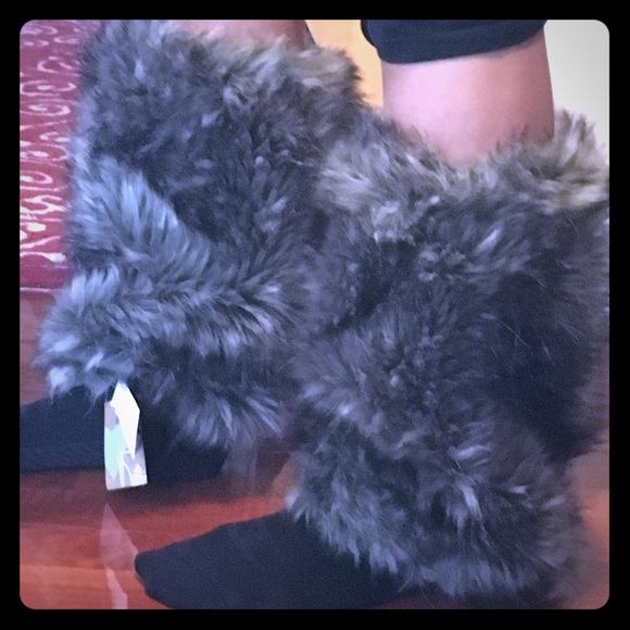 Steve Madden Shoes - Brand New STEVE MADDEN Faux Leg Warmers