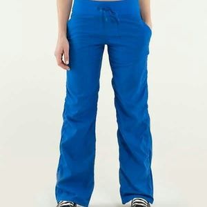 Hold for Becky Lululemon size 12 Studio