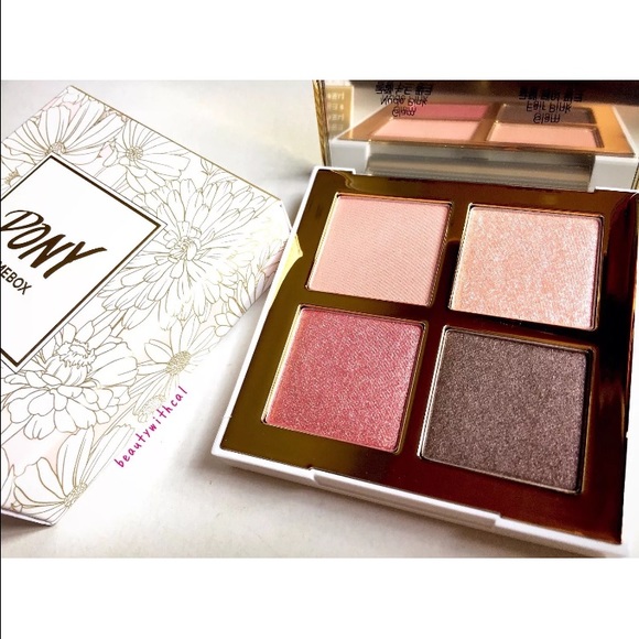 New Memebox Pony Shine Easy Glam Eyeshadow Quad