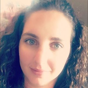 Meet your Posher, Lindsey