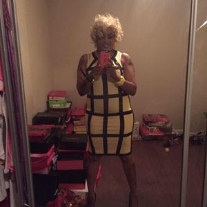 Meet your Posher, Vanessa