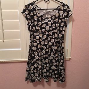 Daisy Flower Casual Skater Dress