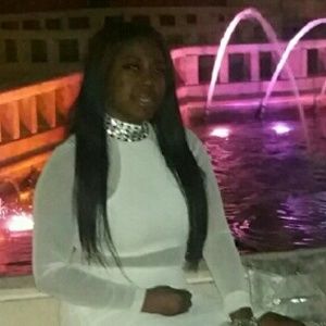 Meet your Posher, Lashundra