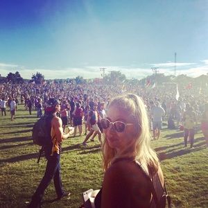 Meet Your Posher, Carly