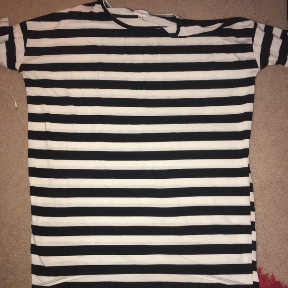 Lularoe Irma top.