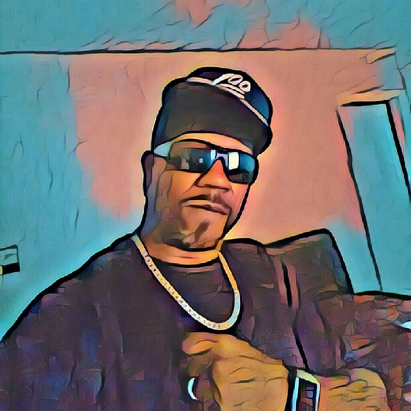 Meet your Posher, Freddie - Picture 1 of 1