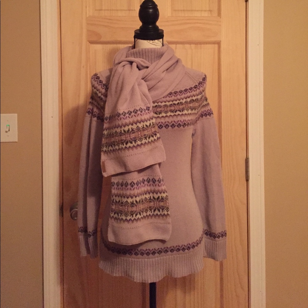 Eddie Bauer Set Sweater & Scarf