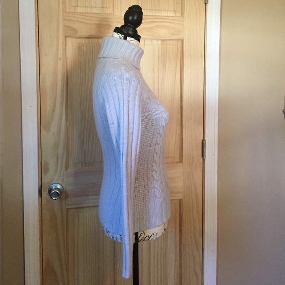 BR Angora/Lamb wool lilac sweater - Picture 5 of 7