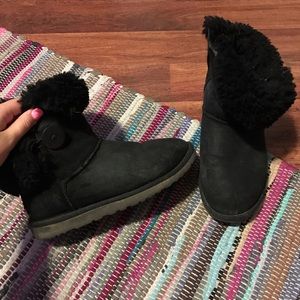 Bailey Button Uggs